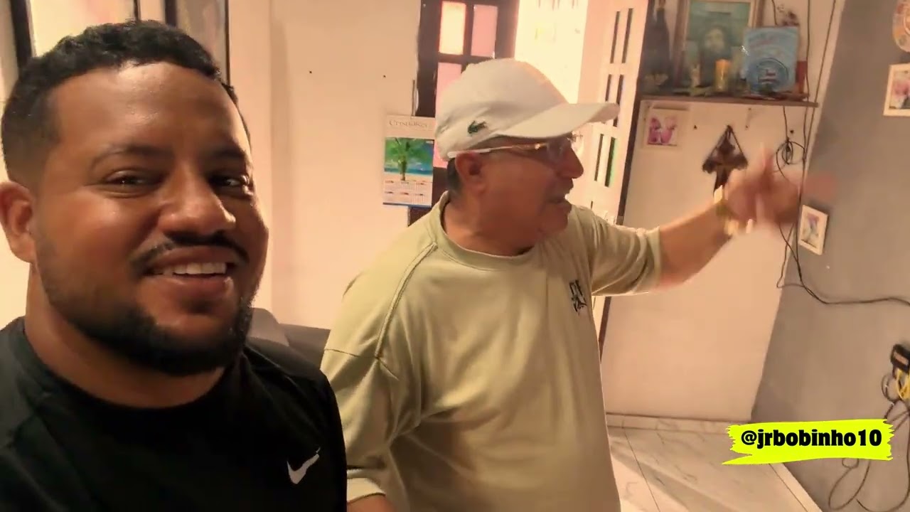 REINALDO NÃO DEIXA PAINHO ENTRAR NA CASA DE MAINHA 