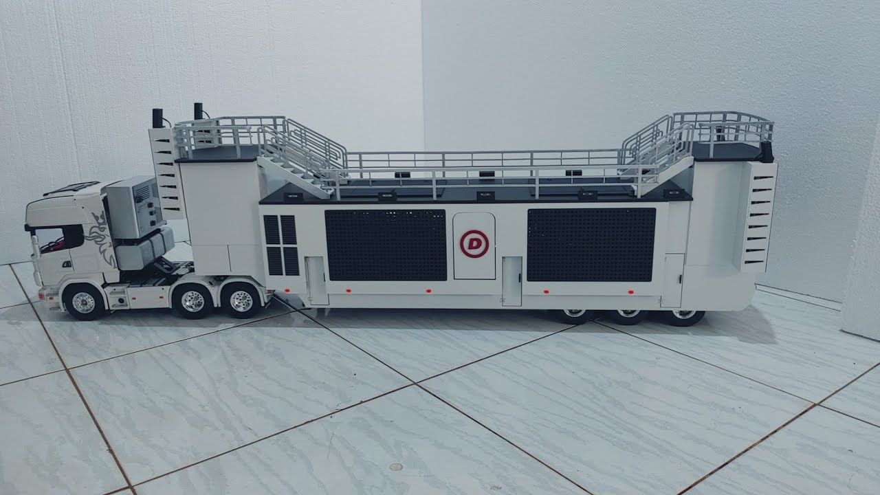 MINIATURA / TRIO ELÉTRICO DEMOLIDOR / RC 1:14
