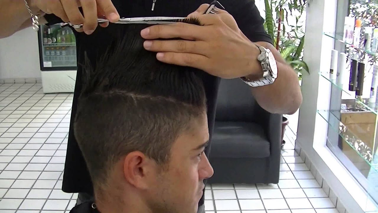 Andyhairtv - Gusttavo Lima corte masculino com plastica nos fios