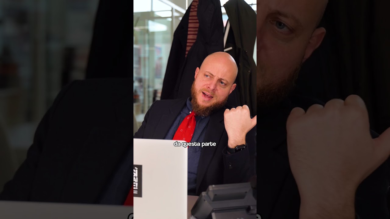 Il tour dell'ufficio Imbruttito