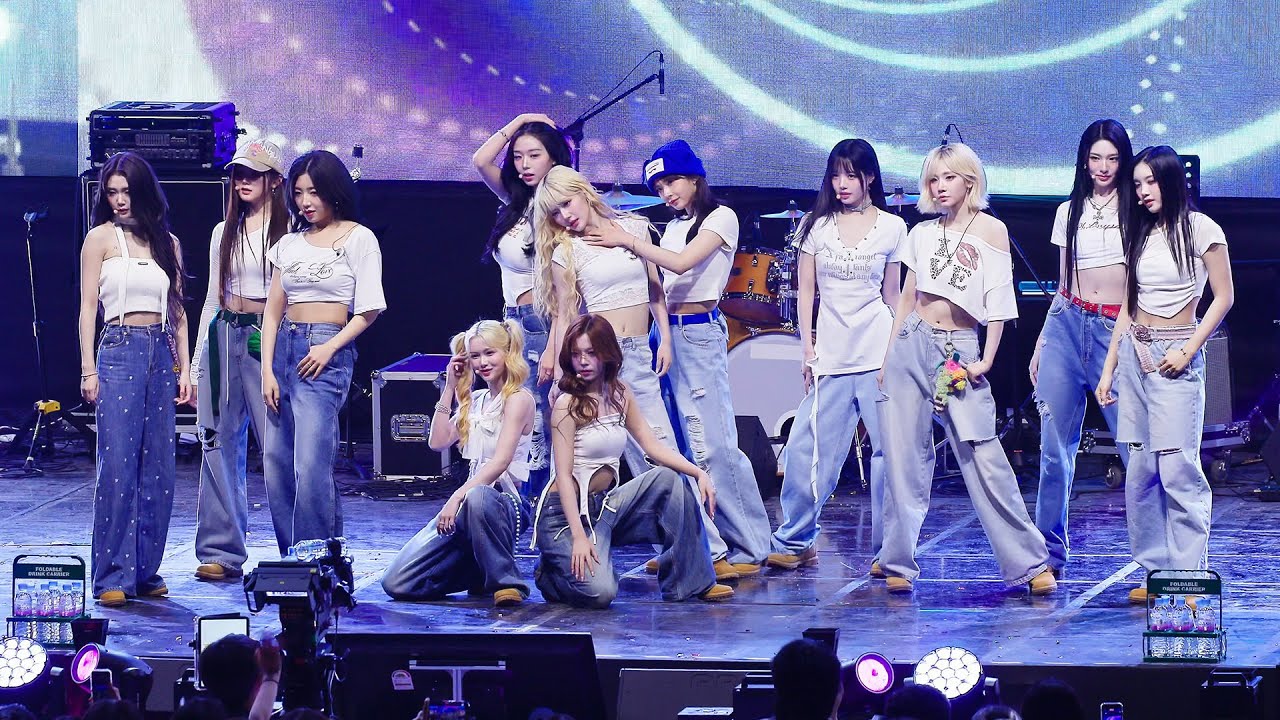 250526 트리플에스 tripleS Full ver '깨어+Girls’ Capitalism+Non Scale+Rising+Girls Never Die' 8K 직캠 @신한대 축제