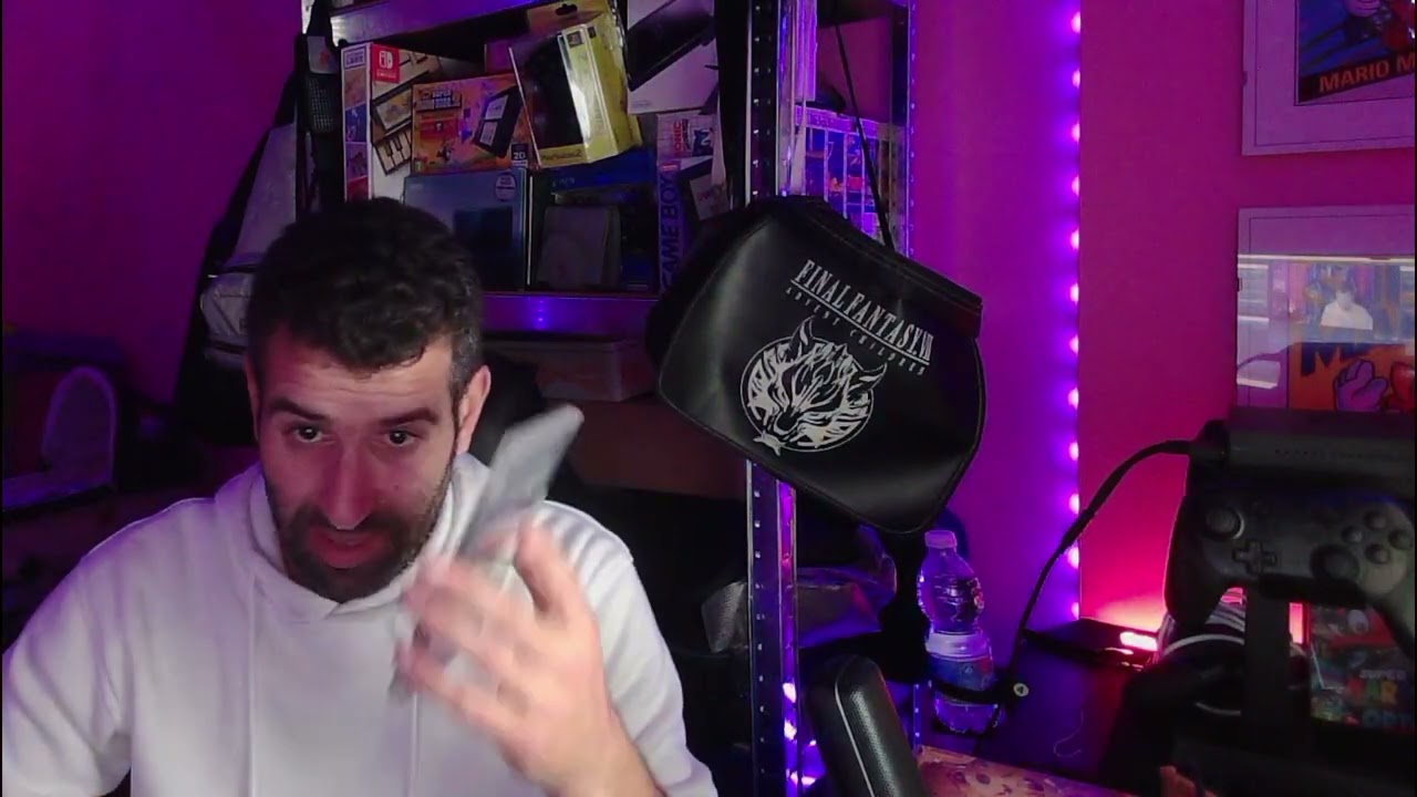 Unboxing de varios juegos y del mando viral del que todo el mundo está hablando