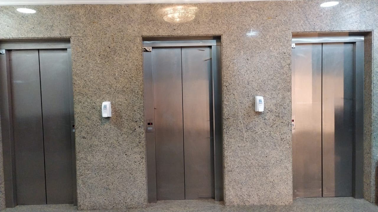 Motor e freios épicos | Três Atlas Villares Excell Linea Abitare em um hotel [SC, BR]