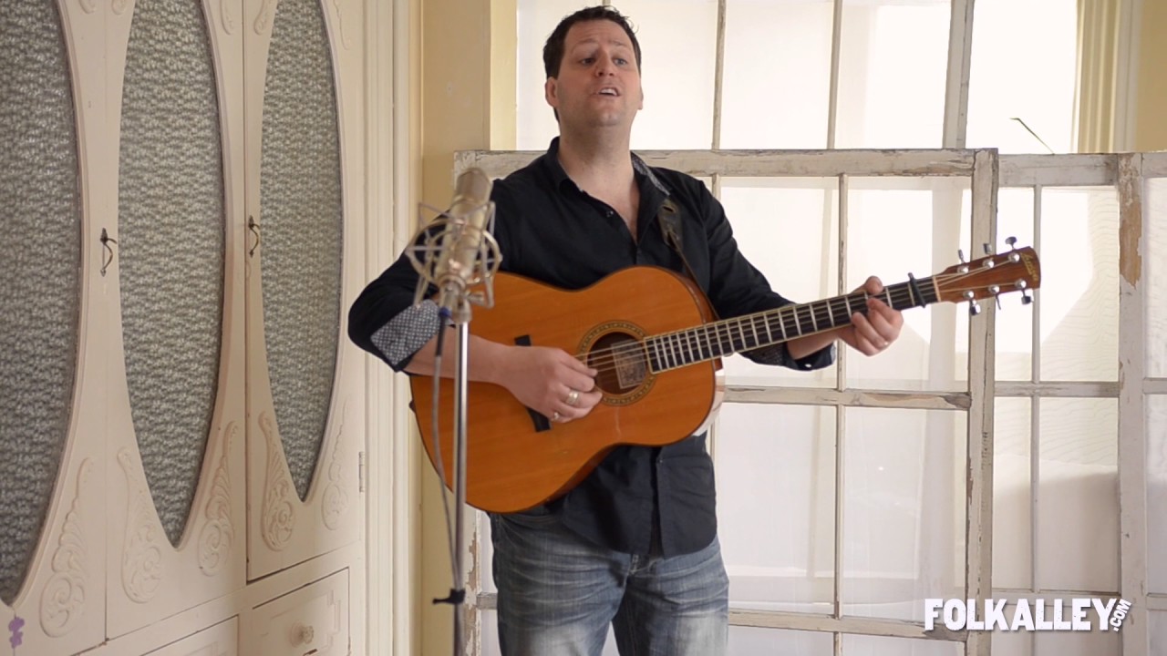 Folk Alley Sessions at Festitrad: André Brunet - 
