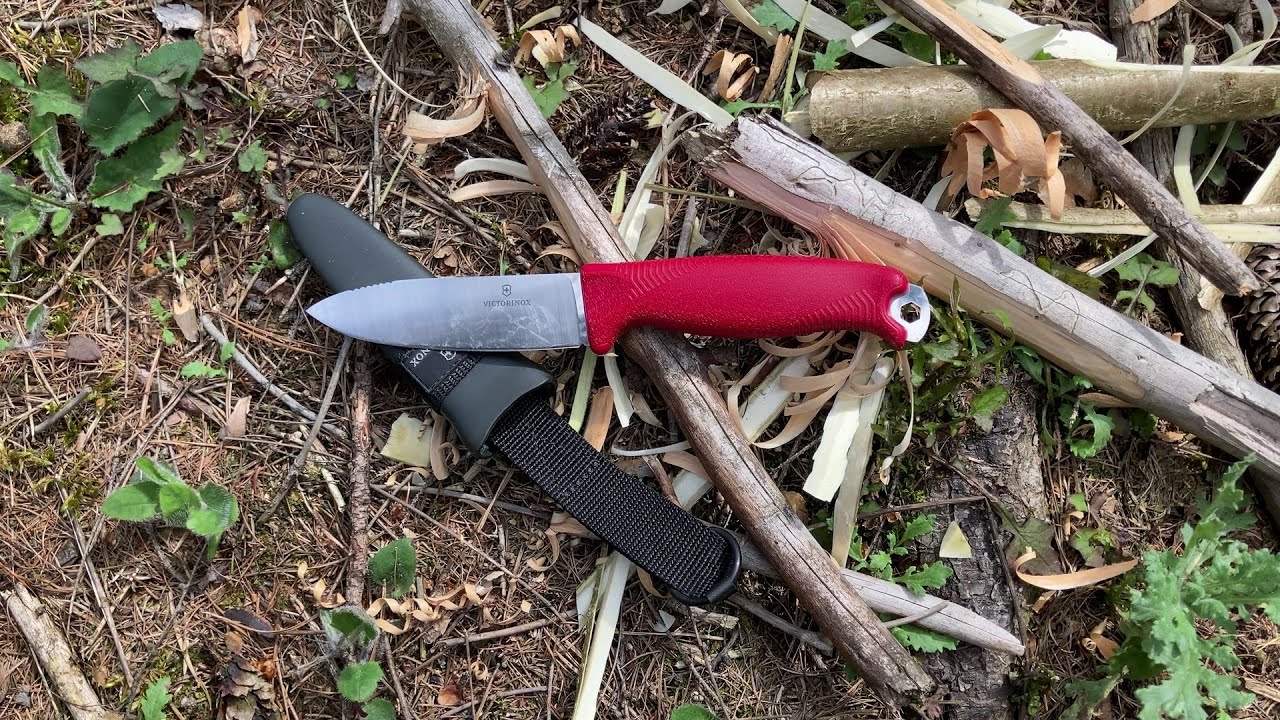 #4 Victorinox Venture Red - 14C28N (Review 1/3 - First Impressions)
