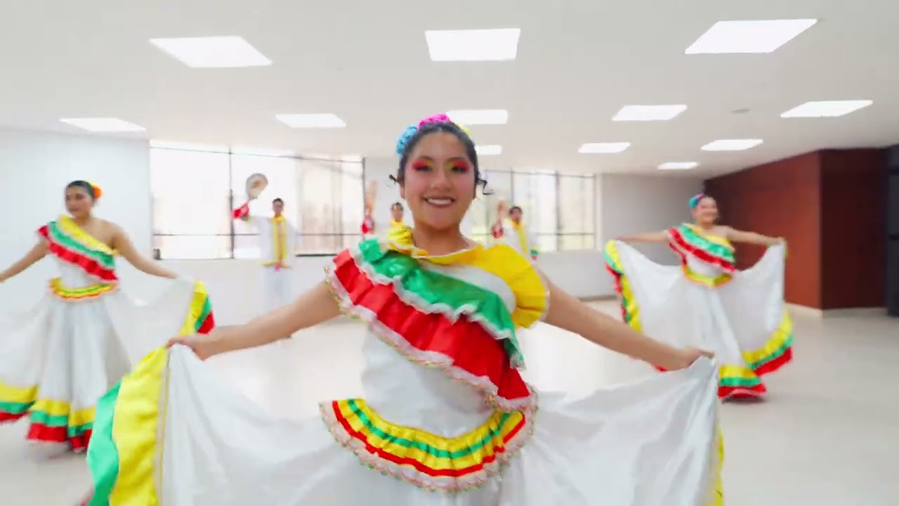 Kuantika Arte y cultura - Grupo de danza Hawata Paway