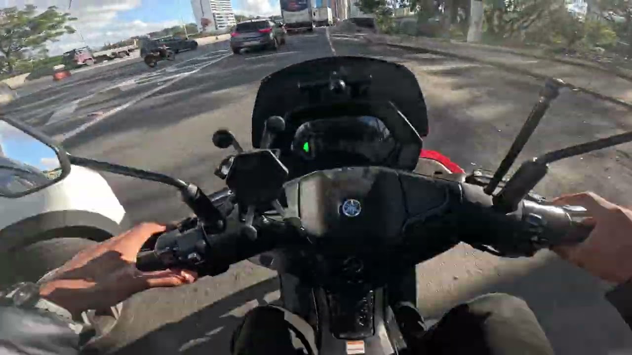Como é pilotar a NMAX 2025 no dia a dia + dicas pra novos motociclistas de Scooters!