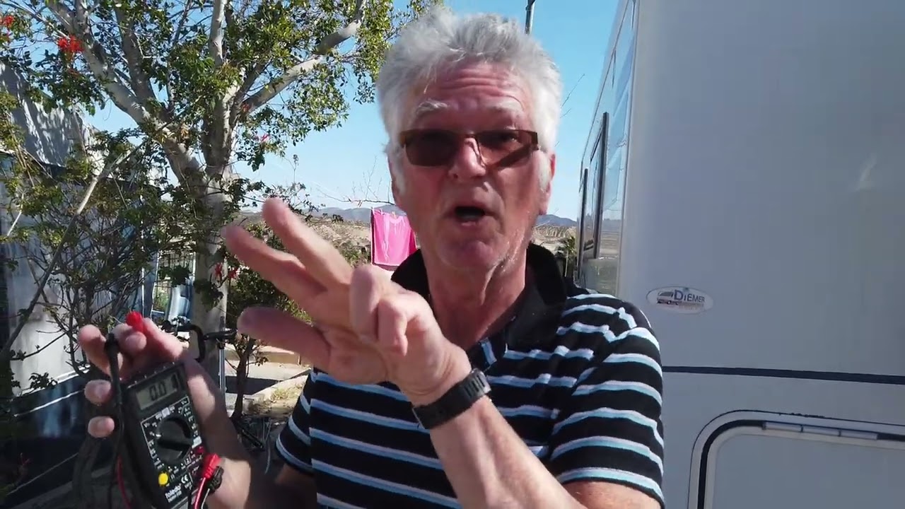 How to replace the 3th brakelight of a Hymer Exsis. opt