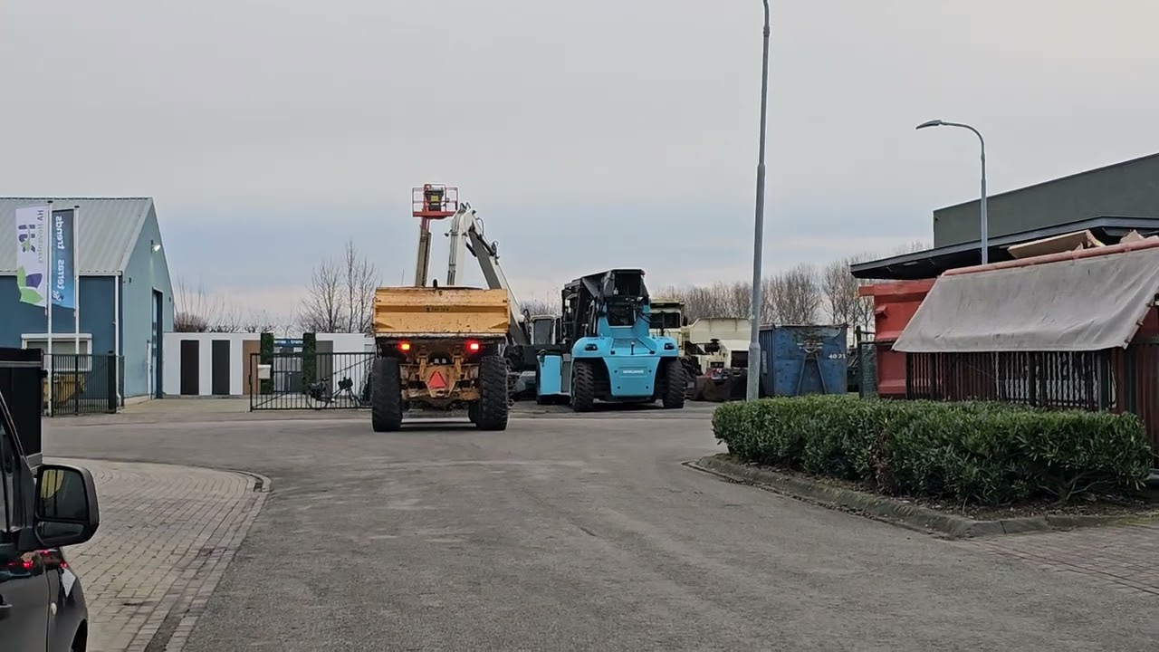 2005 Volvo A25D