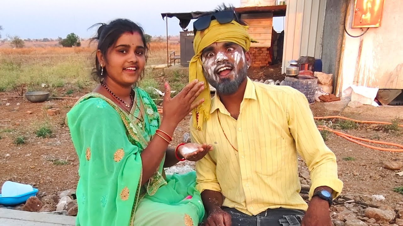 Comedy Reels Ke Liye Pramila Ne Kiya Makeup 🤪 Mr Satish Thakur Vlogs 