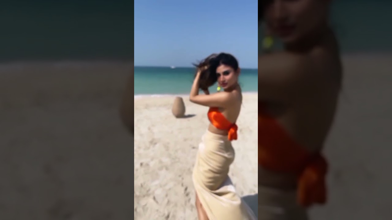 Mouniroy latest shorts #shorts #bollywood #mouniroy #bollywoodgossips #bollywoodupdates #actress