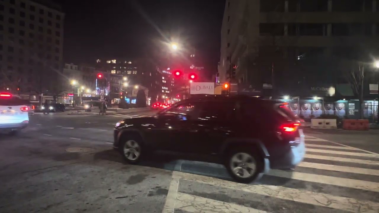 Washington DC Walking Tour: Rush Hour, Connecticut Ave