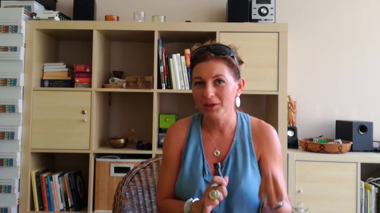 Elfogad&aacute;s vagy belet&ouml;rőd&eacute;s? Hol a hat&aacute;r?