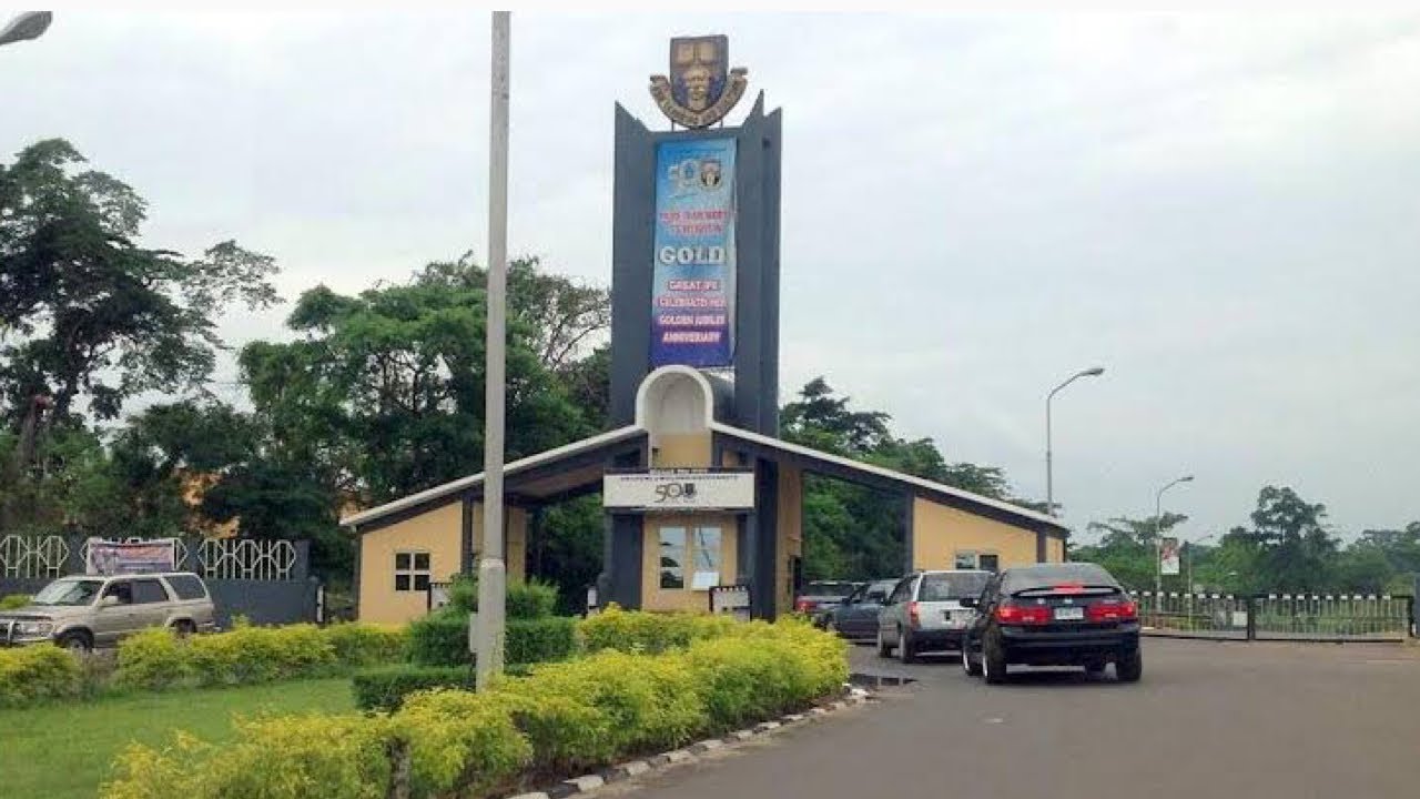 A drive Around Obafemi Awolowo University Ile ife! OAU