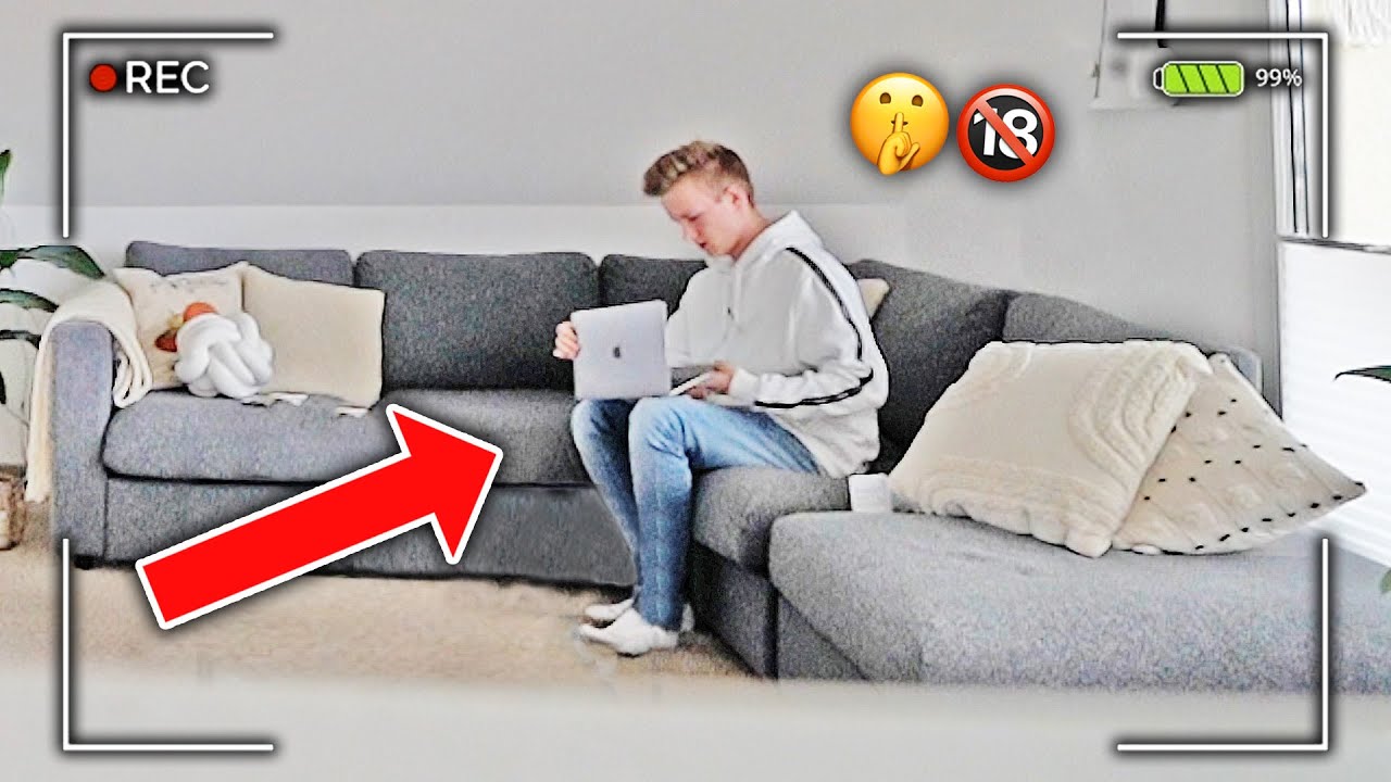 Was macht @Echtso, wenn er ganz ALLEINE ist? 😧