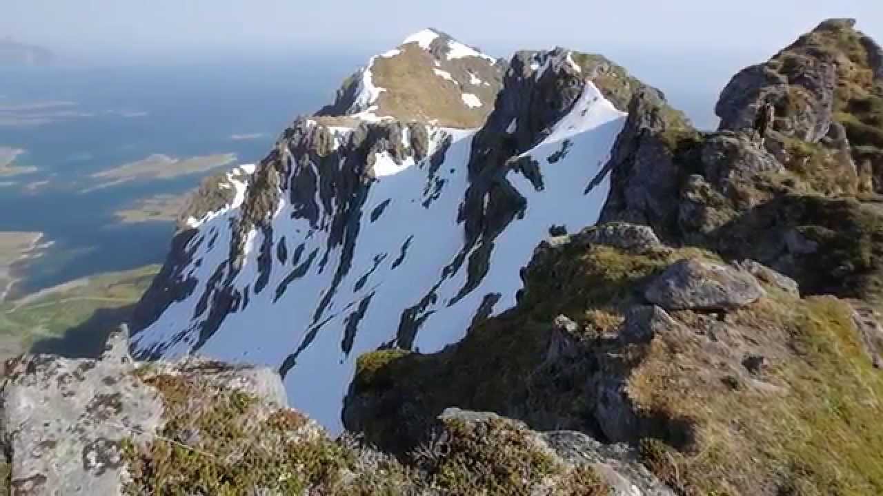 Fjelltur Justadtinden 738 moh - (Leknes / Vestvågøy / Lofoten) - 2014.06.07