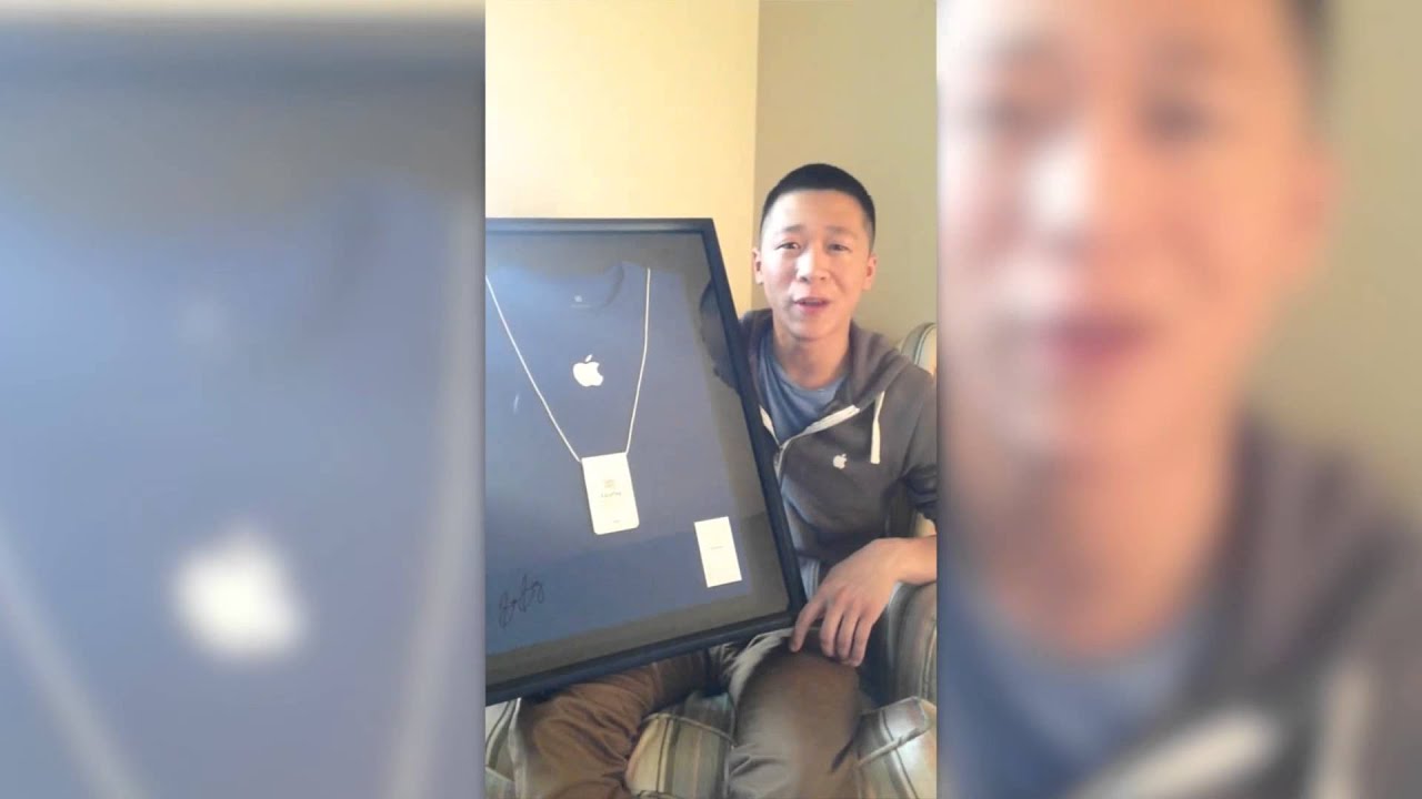 Former Apple Employee 'Sam Sung' Sells Business Card For Over $80,000