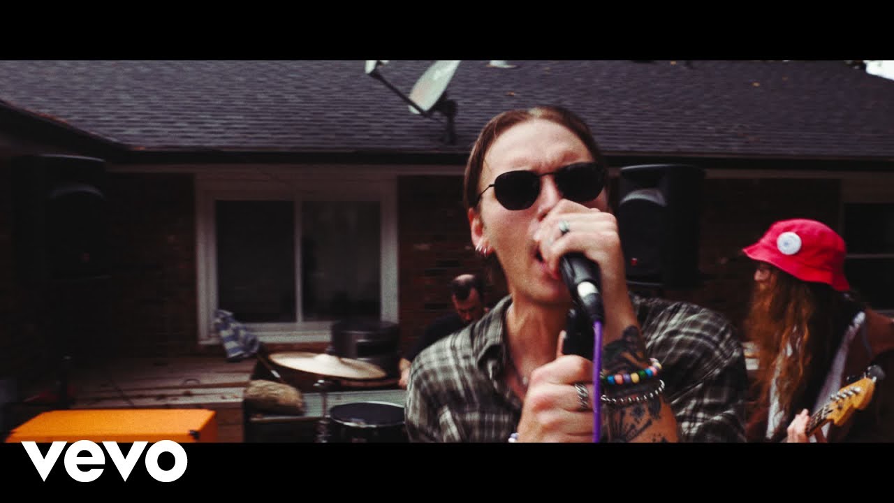 Chemical Sun - Disdain (Official Music Video)