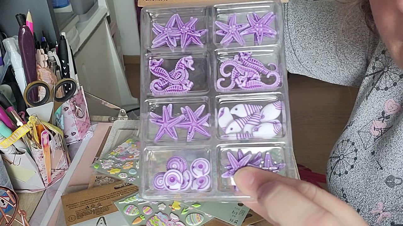 Haul noz  tedi action  du scrap  et cosmétiques  j ai un peu craqué