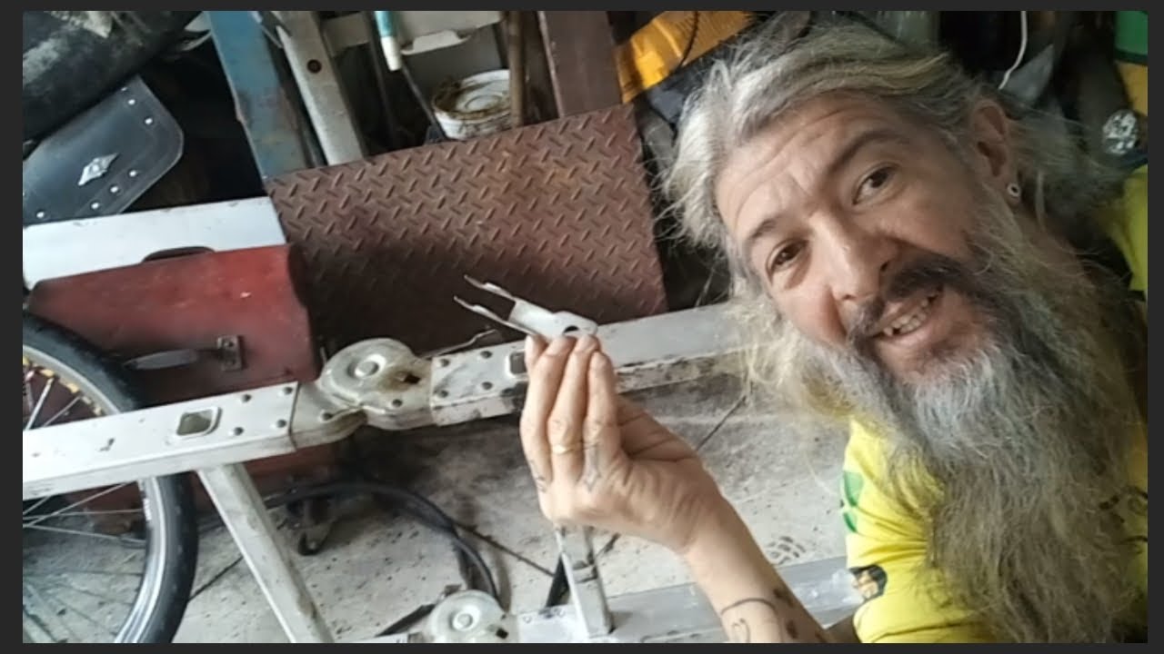 Como consertar escada multifuncional articulada #escada #articulada #quebrada..