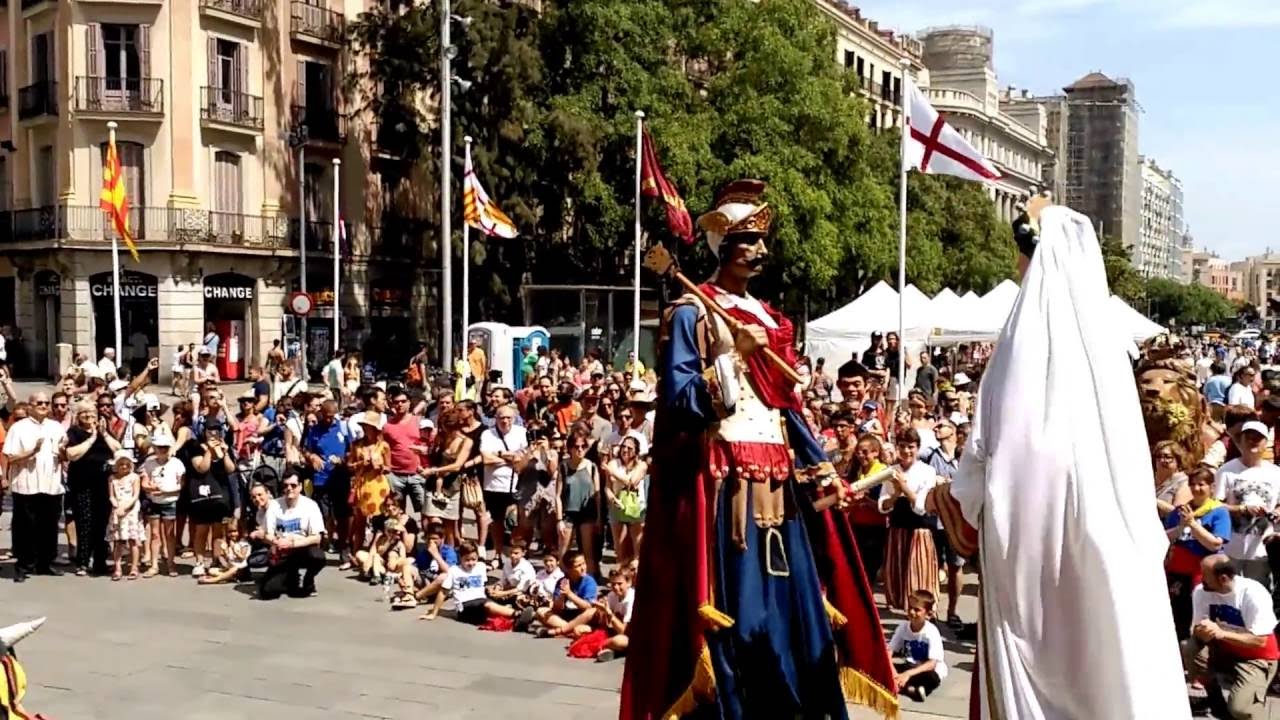 Seguici de Sant Roc 2016. Balls a la Plaça Nova - Ball dels Gegants de la Plaça Nova de Barcelona