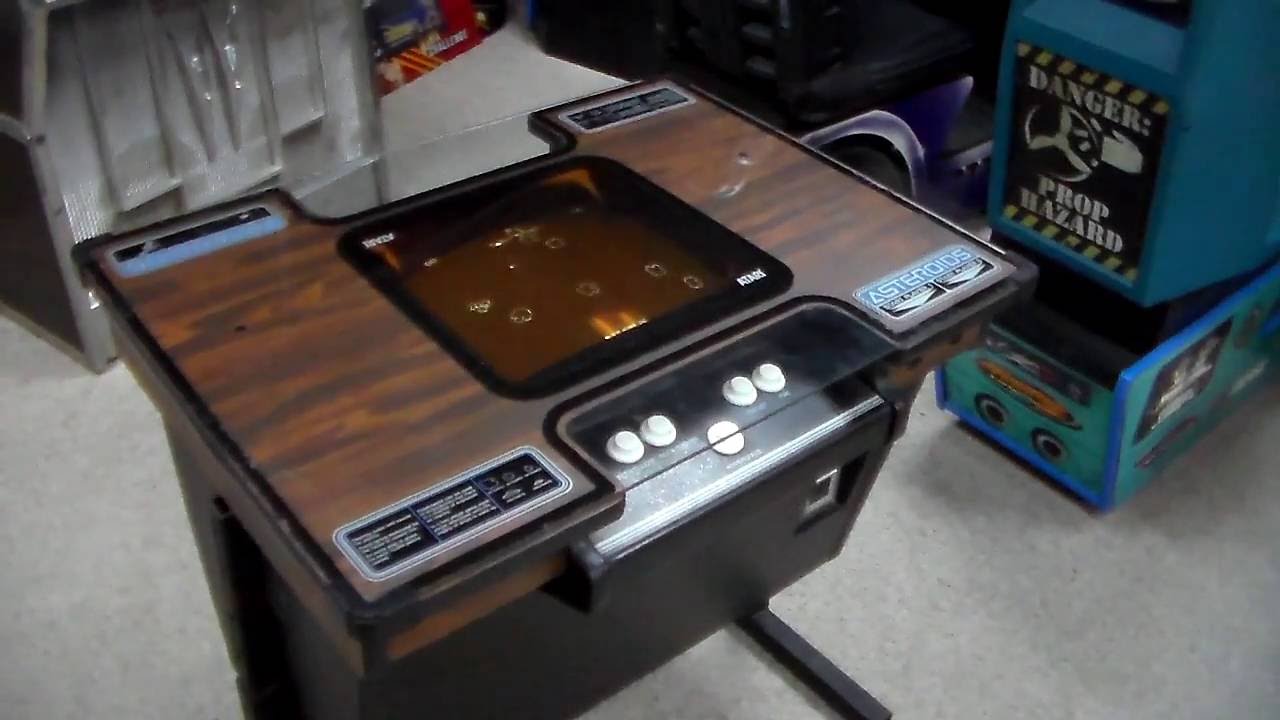 Atari's Asteroids Cocktail Table Arcade Game ! 1980 Classic... artwork, cabinet design video