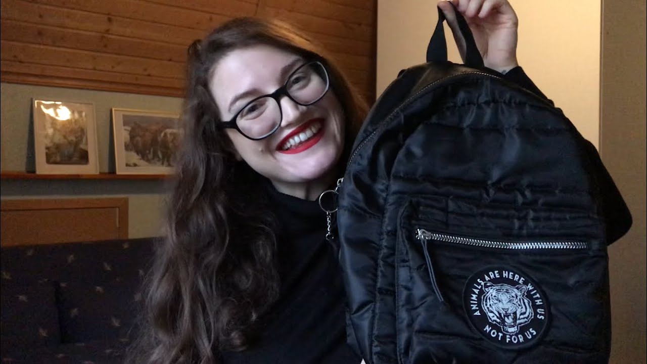 ASMR - What’s in my bag? 💼🙊
