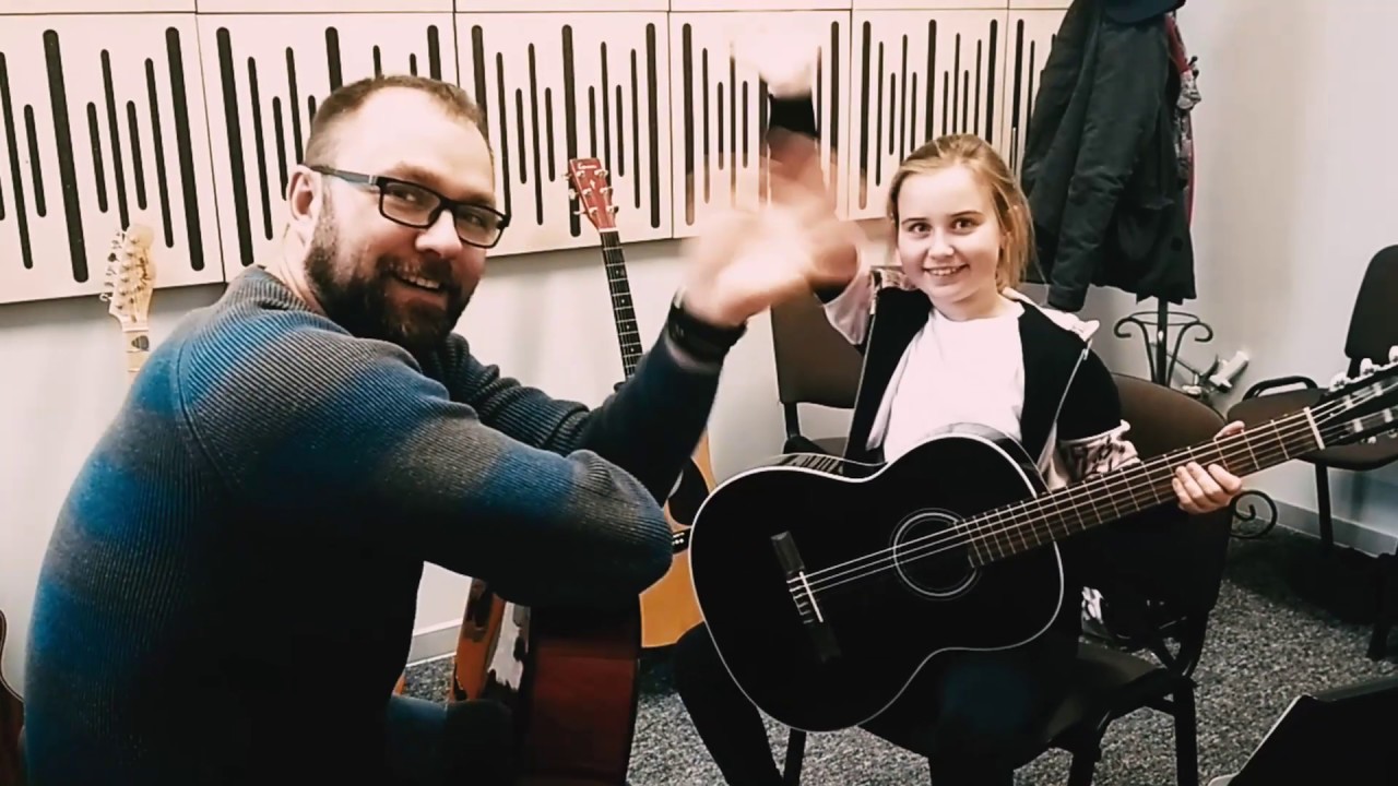 Lekcje gitary, ukulele i perkusji