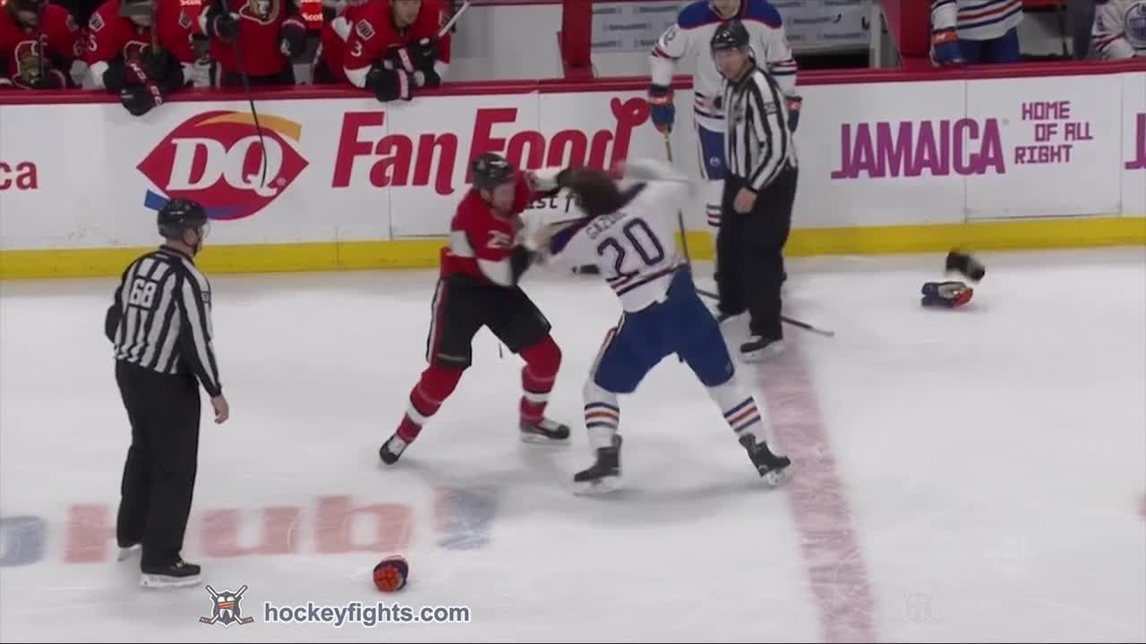 Luke Gazdic vs Chris Neil Feb 14, 2015