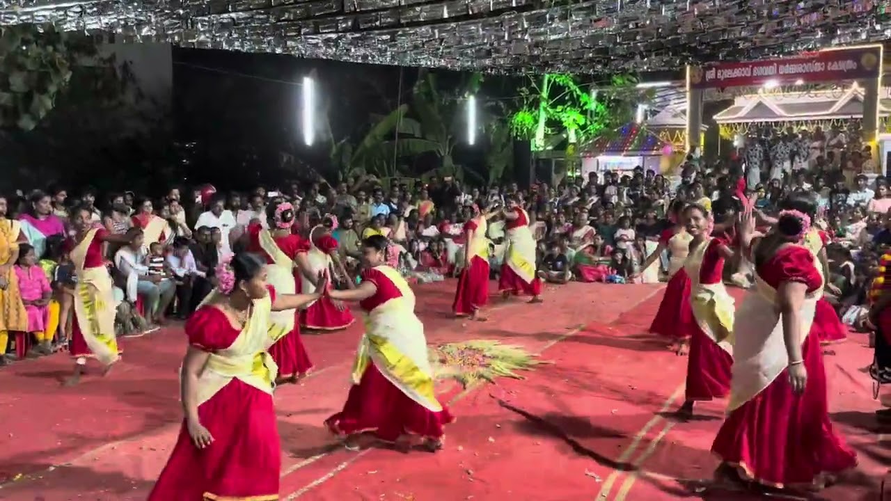 Group Dance | ponnu pambayil pranava roopanay | Kakkanad| kaikottikali malayalam | alingalamma