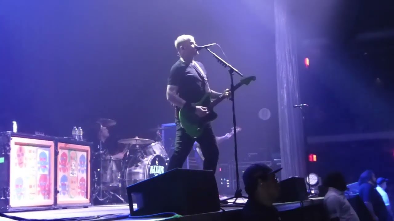 Alkaline Trio - I Found Away → Back to Hell (Houston 07.15.22) HD