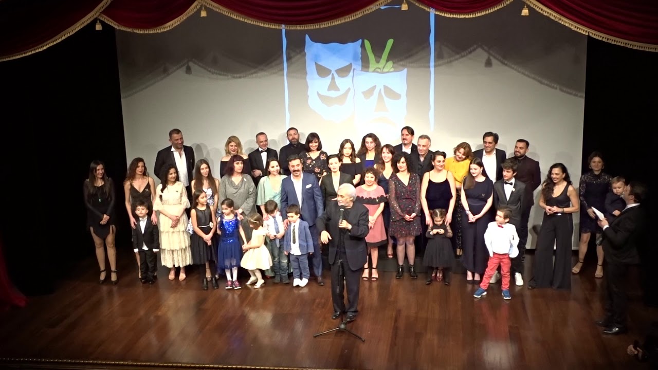 Baba Sahne 1 Yaşında! - Müjdat Gezen 01.04.2018