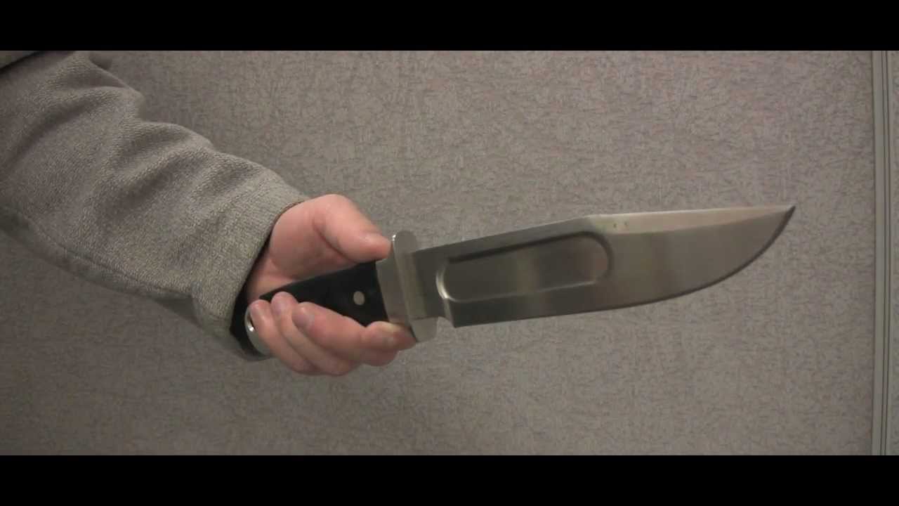 A.G. Russell - Field Knife