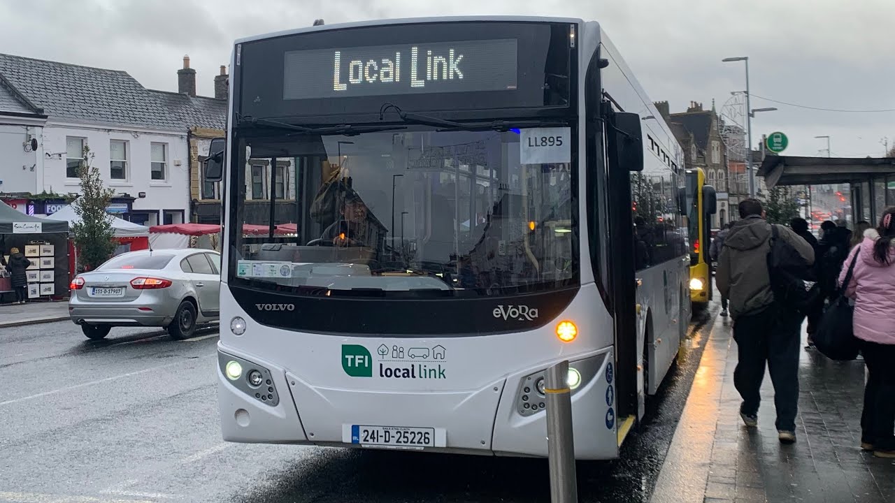 Bernard Kavanagh & Sons (TFI LocalLink) | Route 895 | (241-D-25226) | MCV Evora Volvo B8RLE 