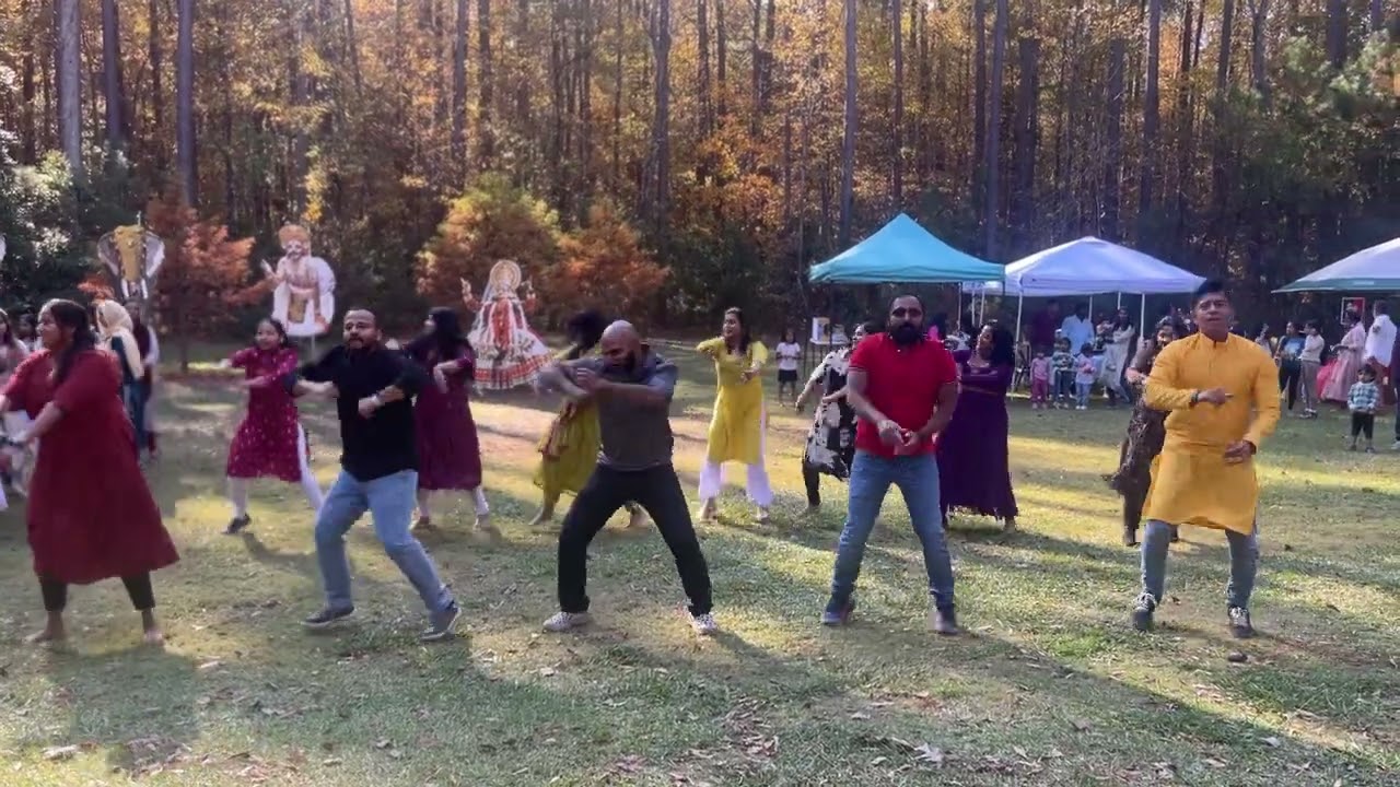 Flash Mob Kerala Piravi