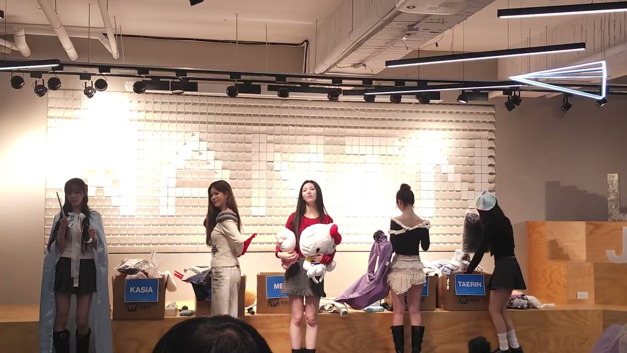 260207 ifeye 이프아이 Taiwan 簽售會 - photo time