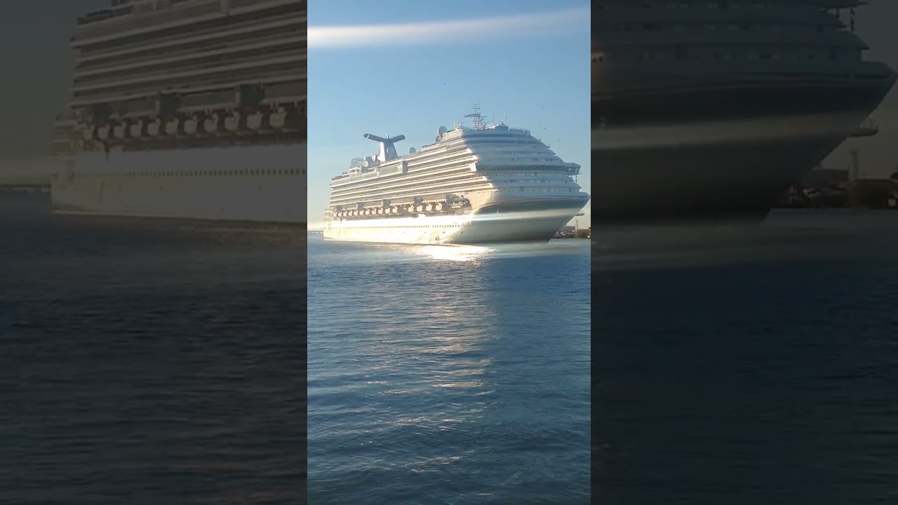 Carnival Dream and Carnival Jubilee having a horn battle in Galveston Texas!