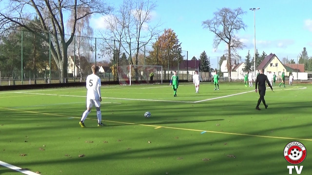 FV Eintracht Niesky vs. SpG SG Wei&szlig;ig 7:1 (B-Junioren Landesklasse Ost 21/22) 5. Spieltag