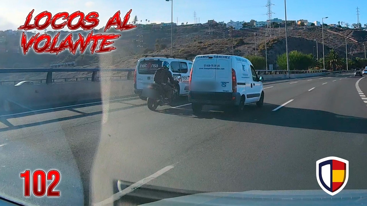One second of distraction&hellip; and this happened 💥 - ​​LAV 102 - Dashcams Spain