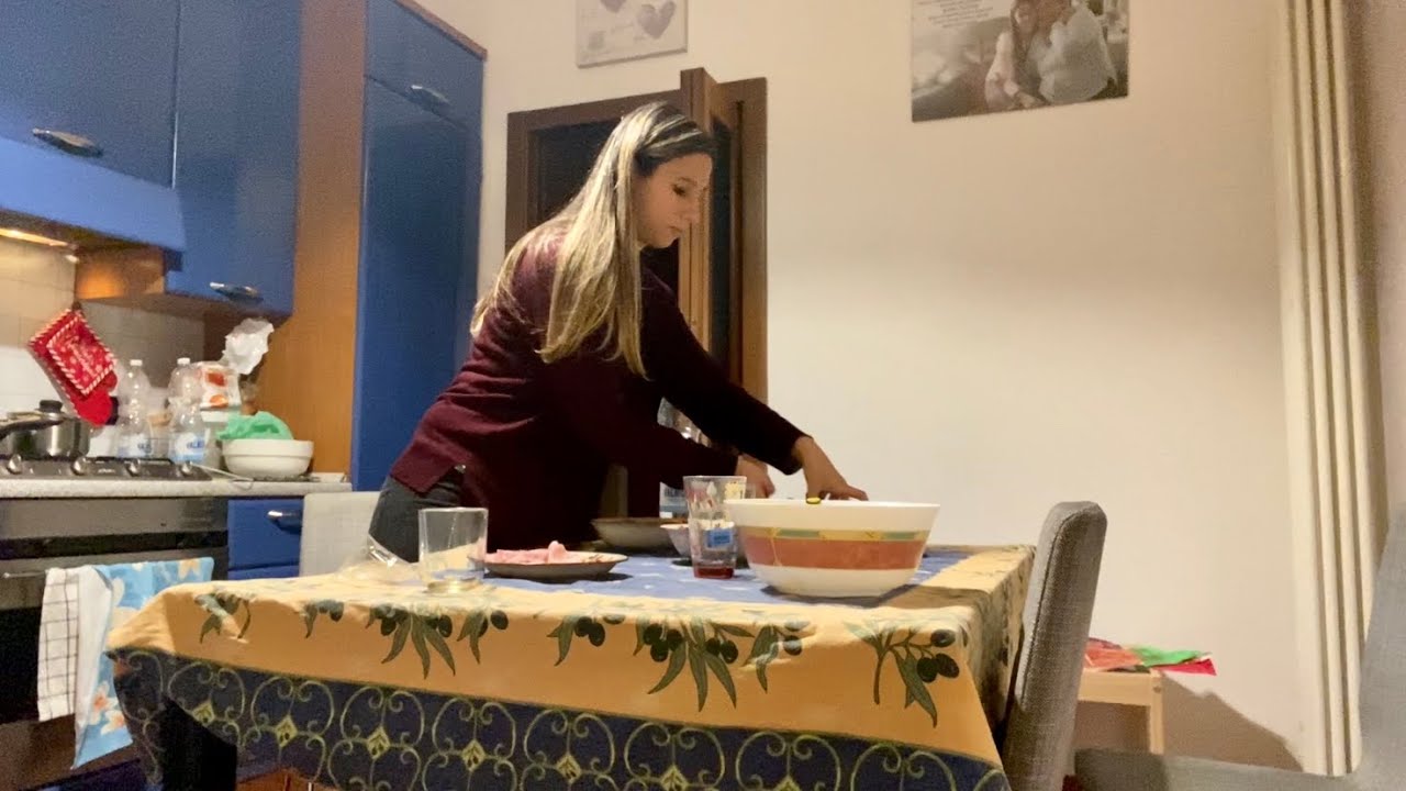 SERATA CASALINGA - CENA E FACCENDE! VLOGMAS #11