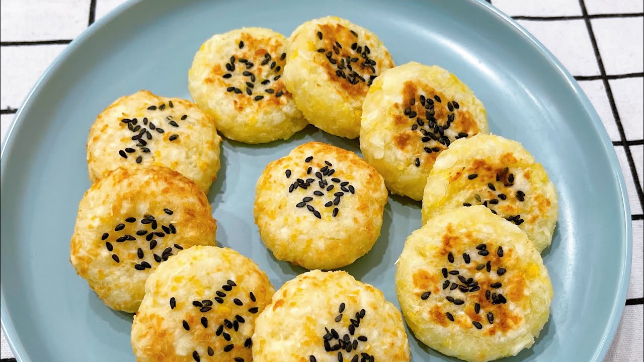 C&Aacute;CH L&Agrave;M B&Aacute;NH SẮN CỐT DỪA | M&oacute;n b&aacute;nh cho b&eacute; ăn dặm