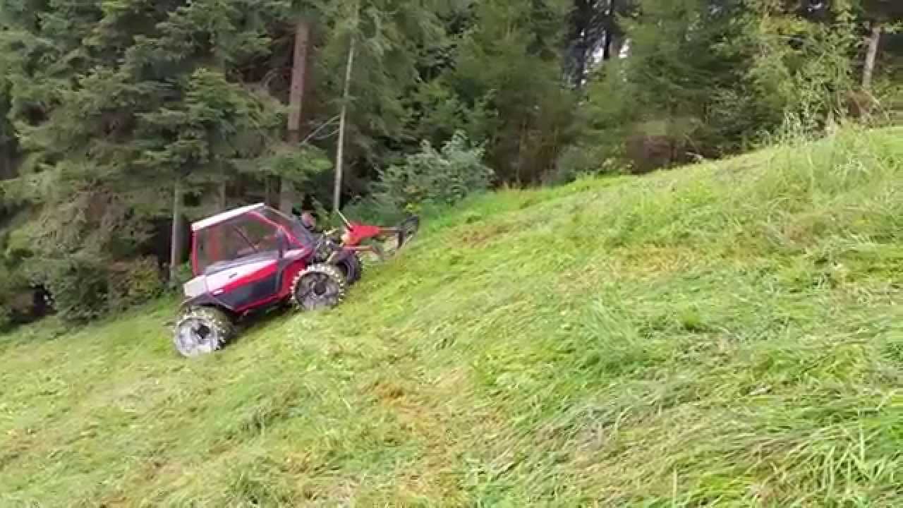 ARM Stachelr&auml;der im Einsatz an Reform Metrac mit Busatis am Steilhang 02