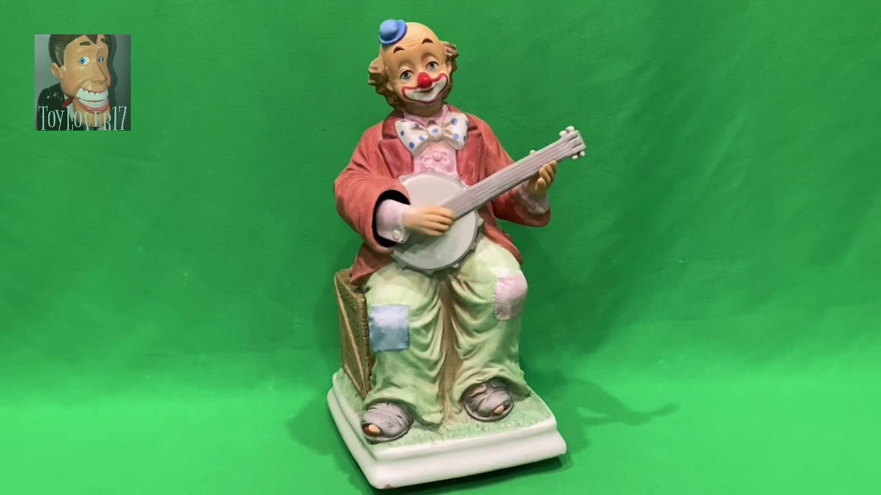 WACO Melody in Motion Spotlight Clown - Banjo - “Twelfth Street Rag”
