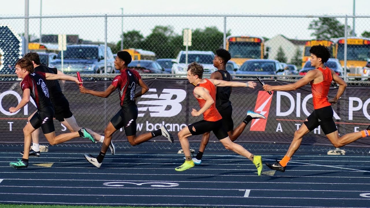 How to Coach the Sprint Relays | Exchanges and the Bang Step
