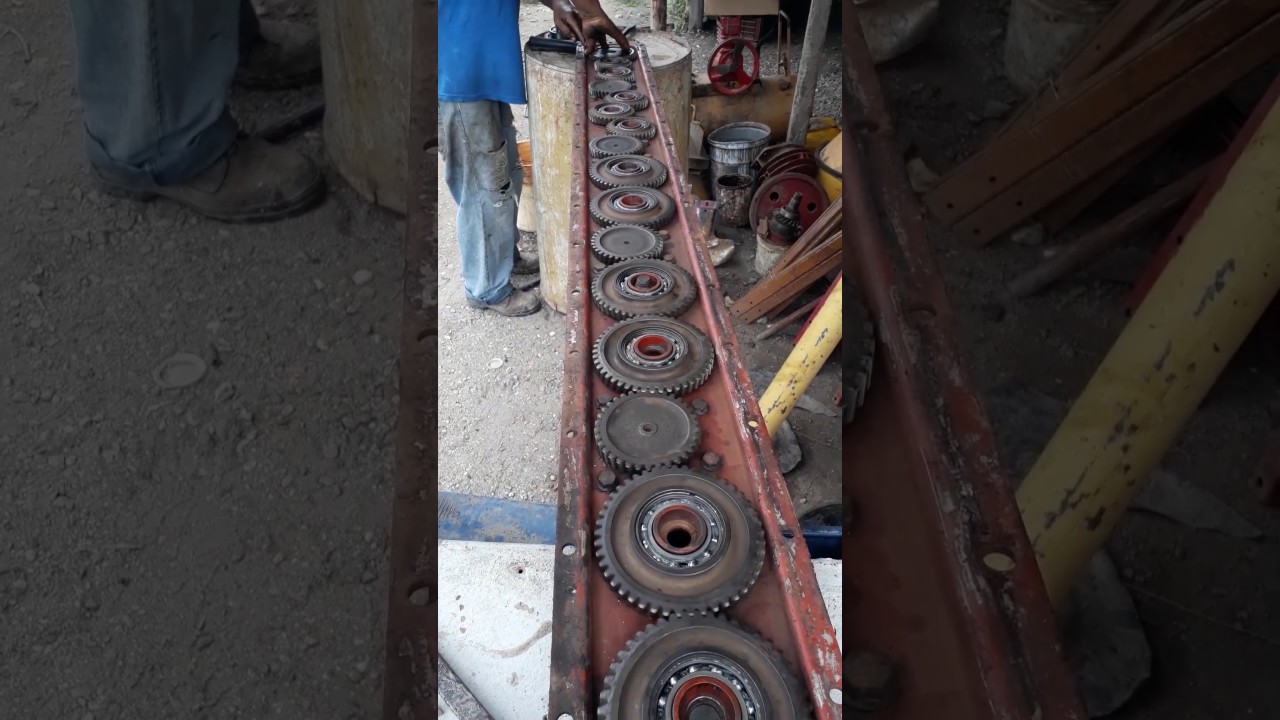 Reconstrucci&oacute;n de Segadora de pasto marca Kuhn