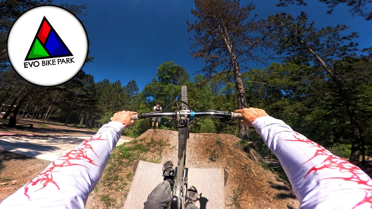 VLOG Evo Bikepark - Carnage entre riders !!!