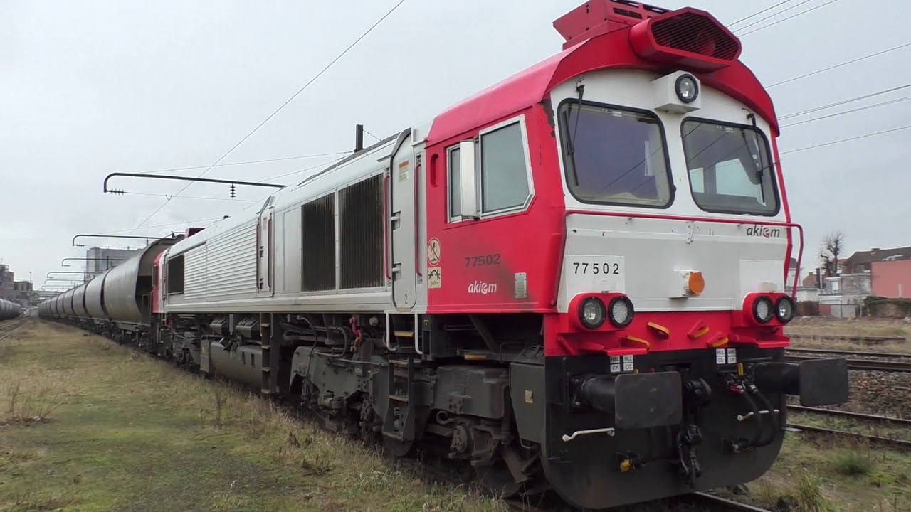 Euro Cargo Rail & VFLI Class 66 & 77's in France, Including stored class 58's - 5/2/17