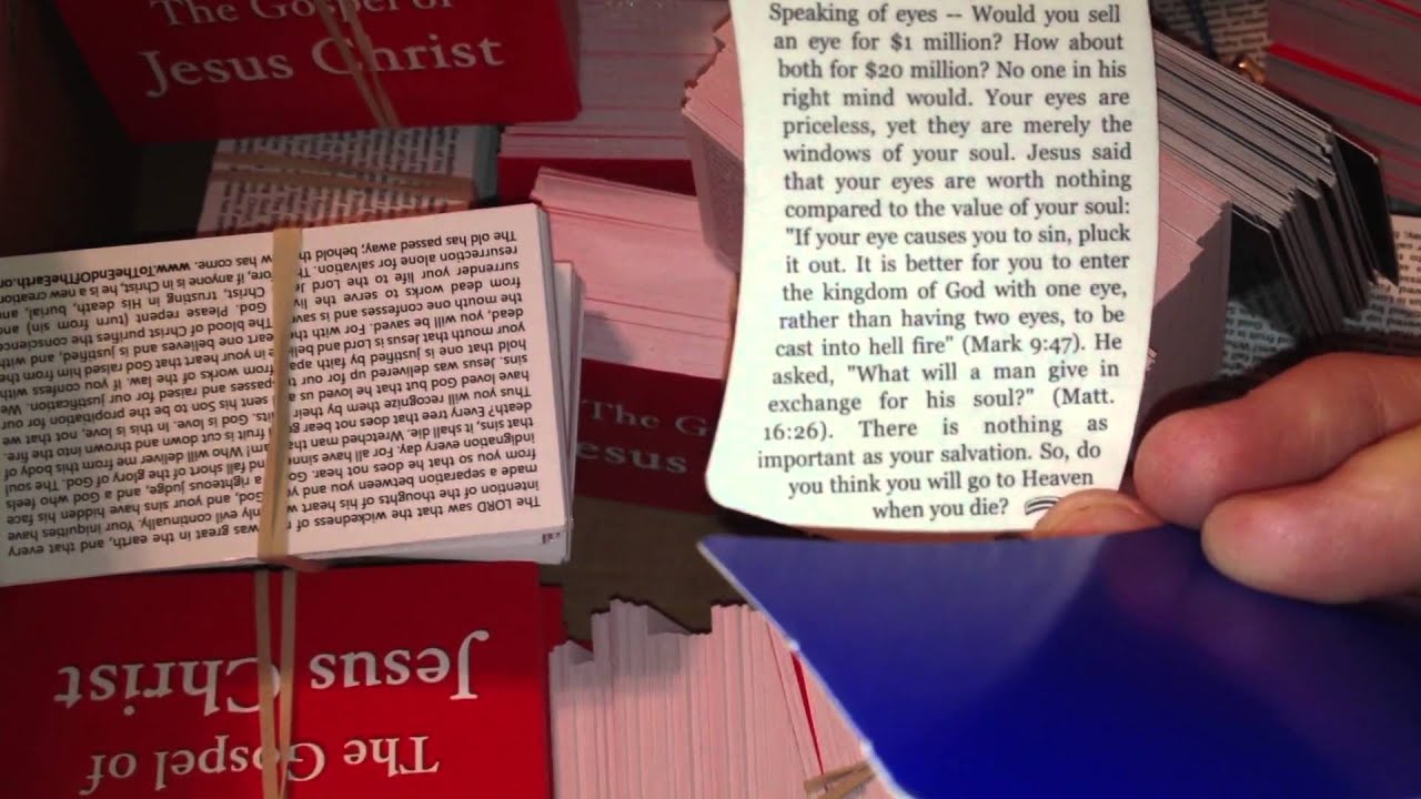 ~Whispering~ Relaxing / Chewing Gum / Reading [HD]