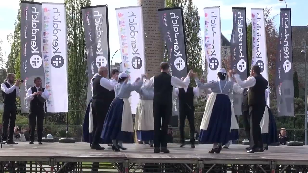 Jans Tradi'deiz 2016   Laridé à la mode de Carnac