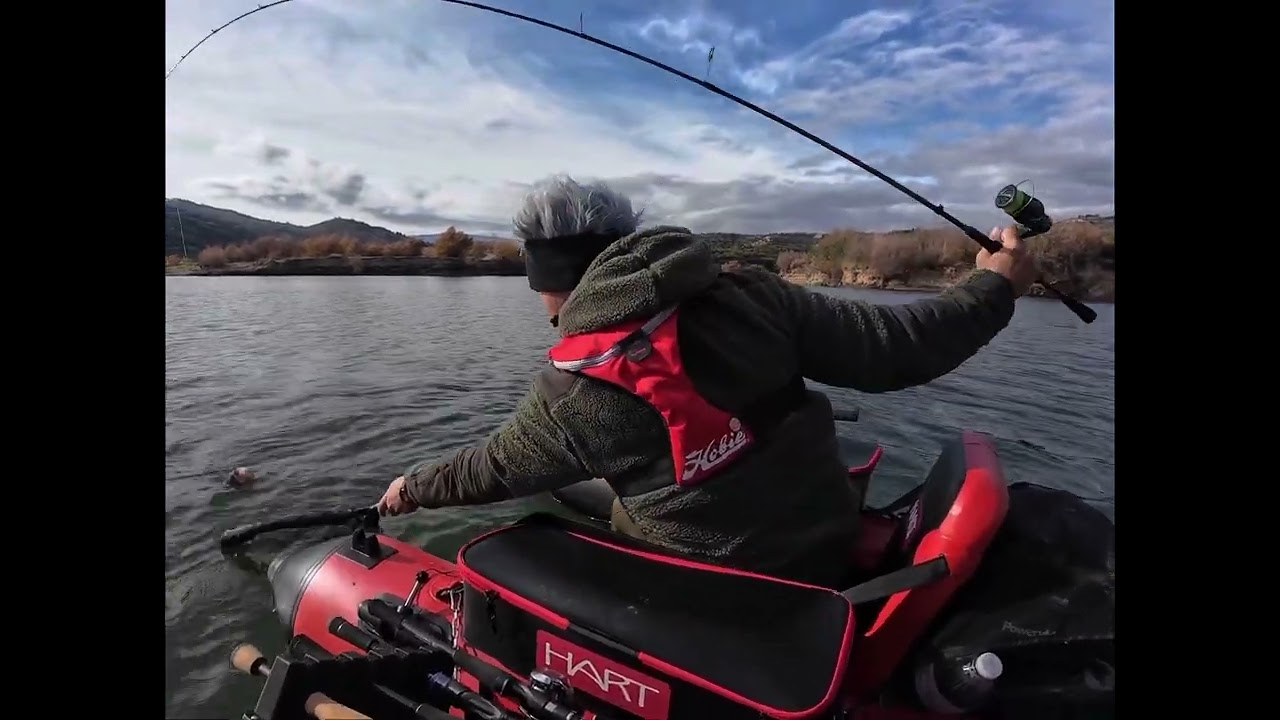 Primeros contacto con el pato Hart sikkario v-sail, este patazo me est&aacute; enganchando